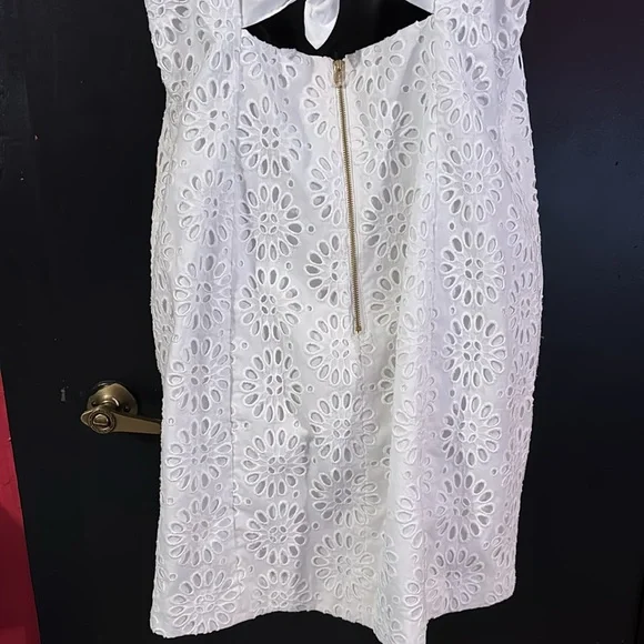 NWT Lilly Pulitzer Shelli oversized pinwheel eyelet dress. Sz 16. - Picture 9 of 17